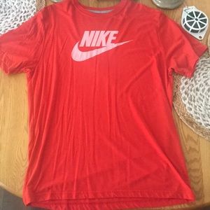 Men’s Nike T-Shirt